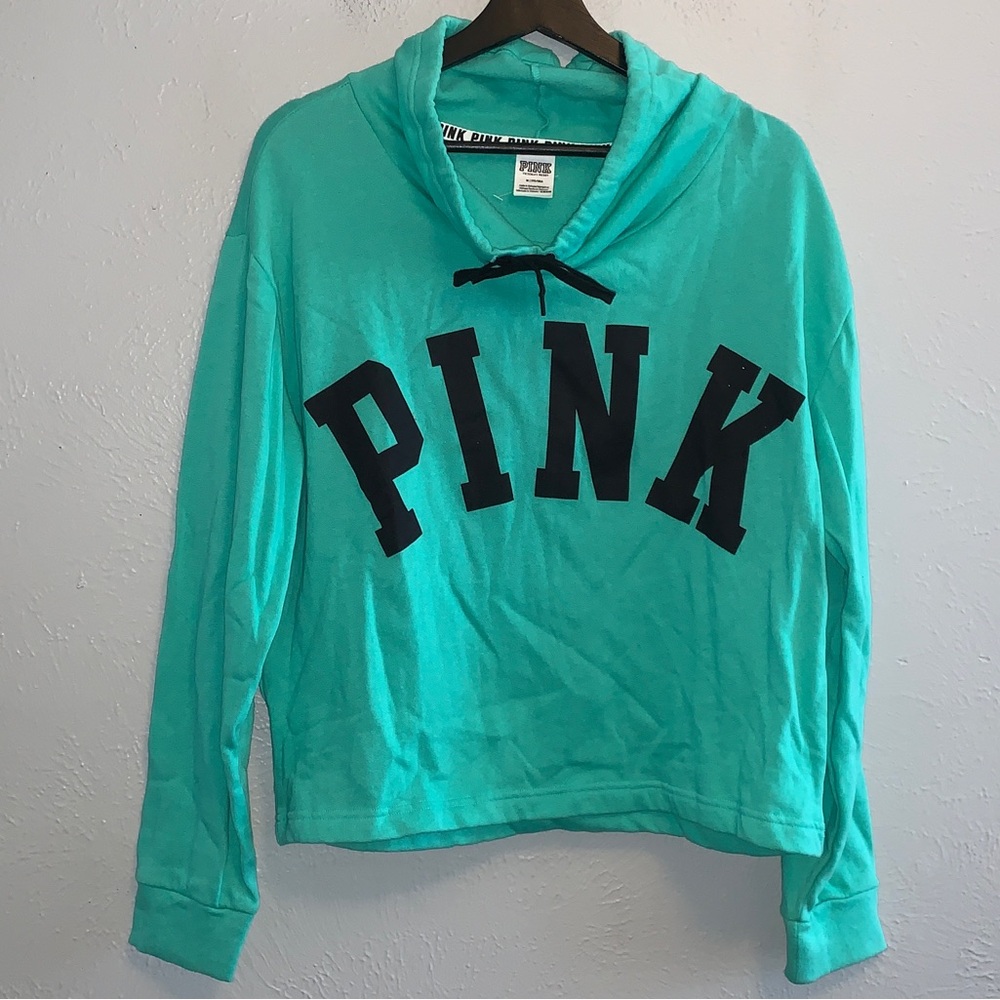 Vs cowlneck